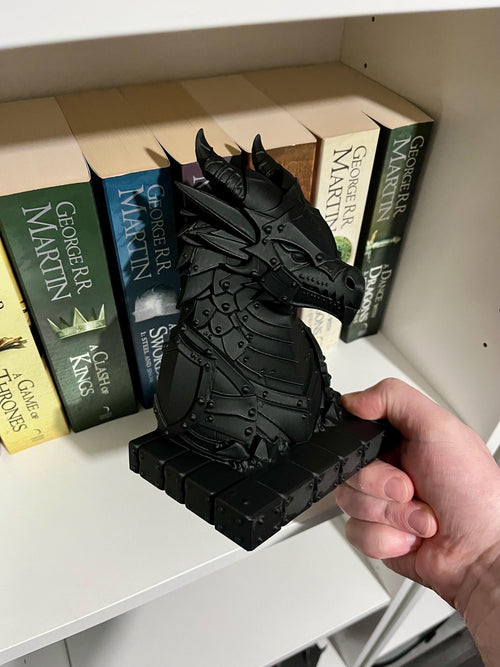 Armoured Dragon Bookend | Fantasy Book Stand | Dragon Shelf Decor | DnD Gamer Gift | Medieval Book Holder | 3D Printed Book Stop